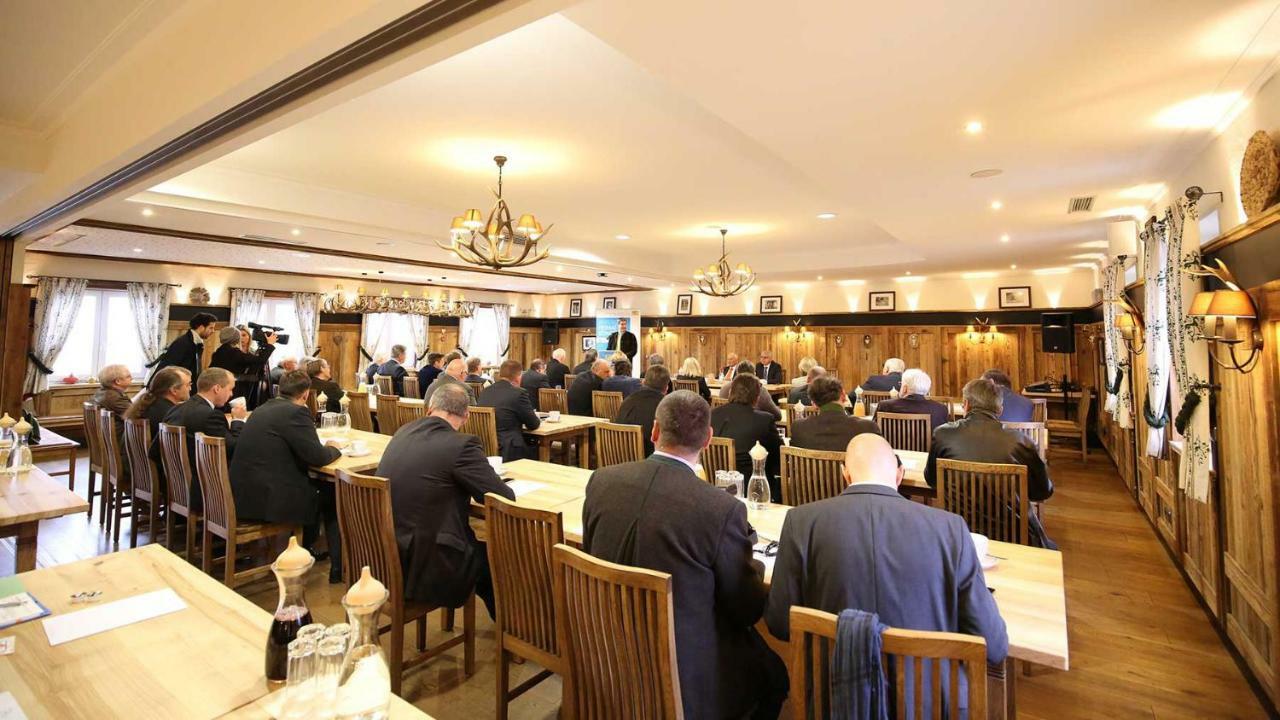 Vilstaler Hof Landgasthof & Hotel Rottersdorf Luaran gambar
