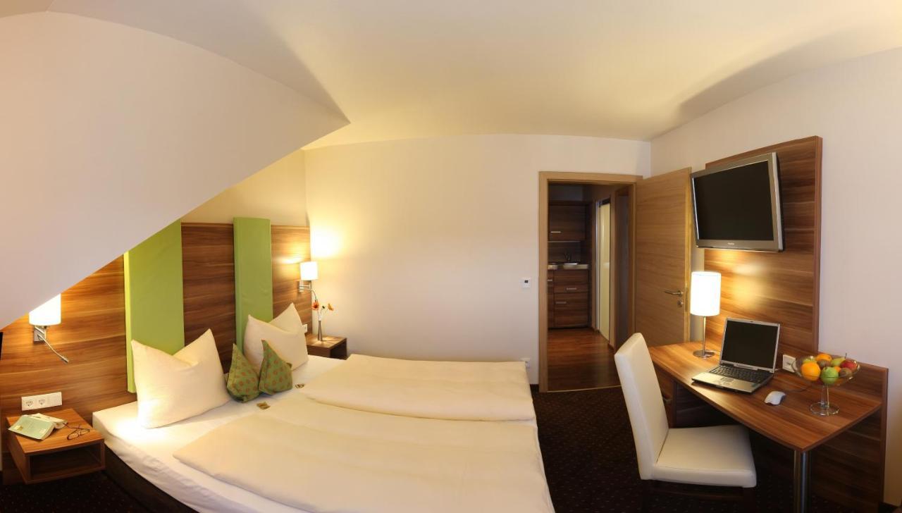 Vilstaler Hof Landgasthof & Hotel Rottersdorf Luaran gambar